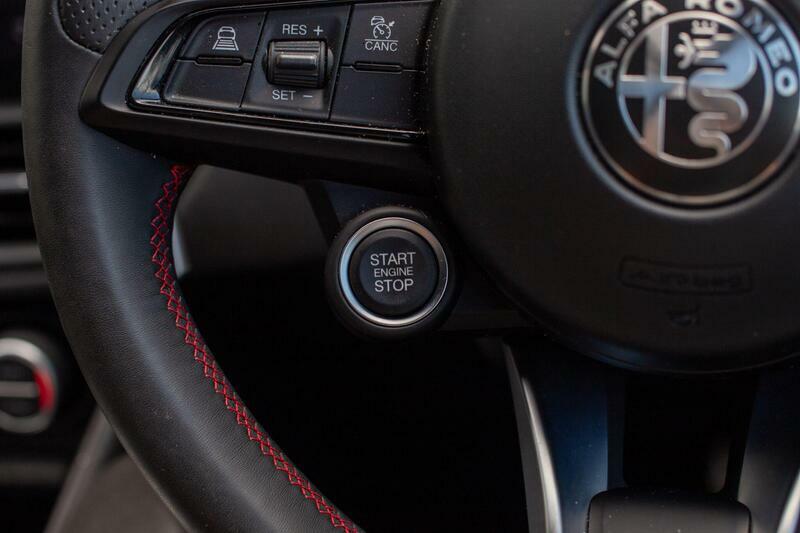 Alfa Romeo Giulia 2.0 Turbo Veloce Red #21