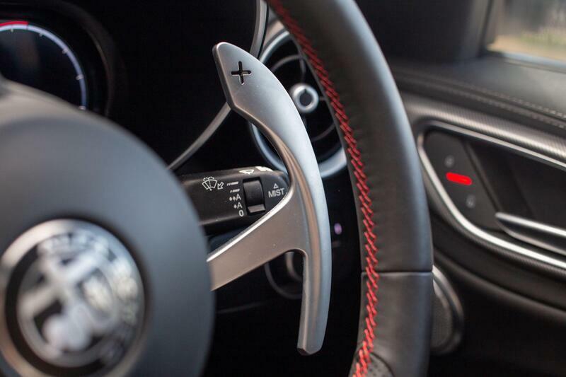 Alfa Romeo Giulia 2.0 Turbo Veloce Red #32