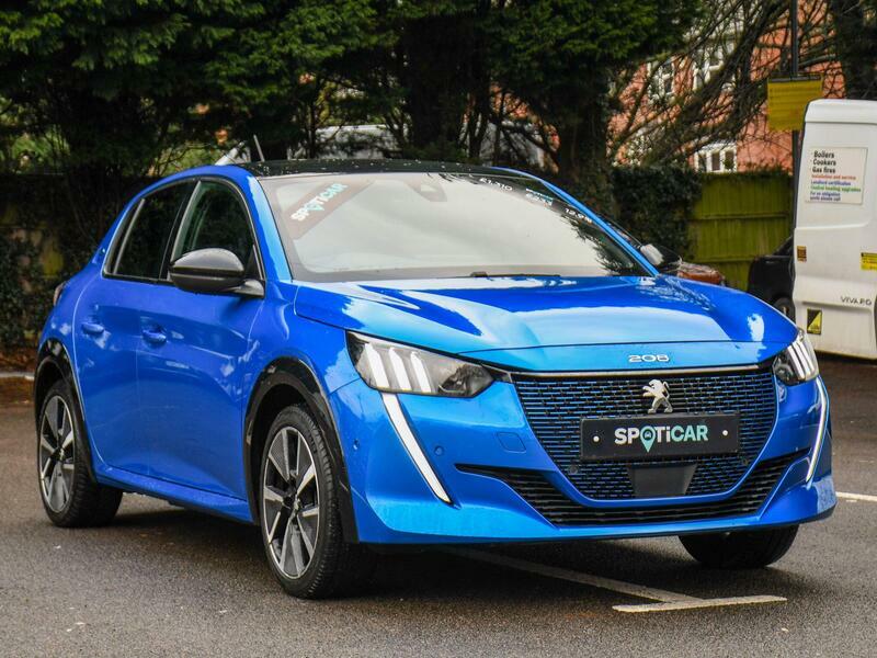 Peugeot e-208 50Kwh Gt Hatchback 136 Ps Blue