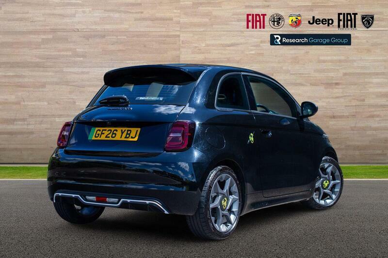 Abarth 500 42Kwh Hatchback 155 Ps Black #3
