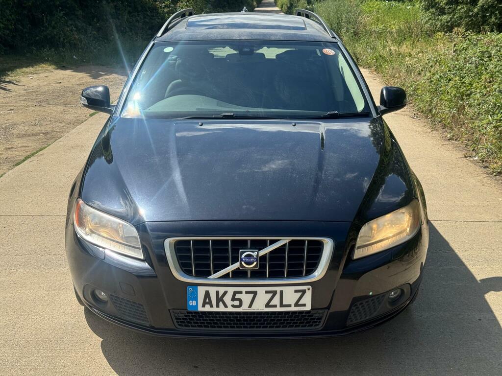 Volvo V70 2.4 D5 Se Geartronic Euro 4 Black #2