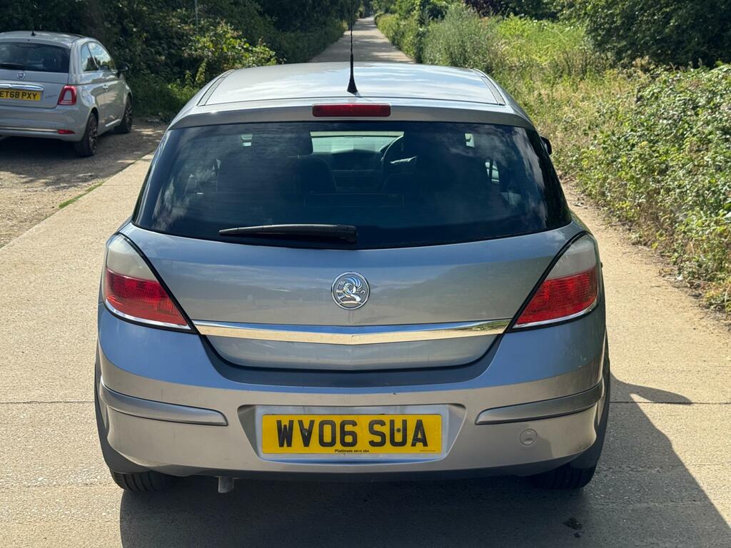 Vauxhall Astra   #8