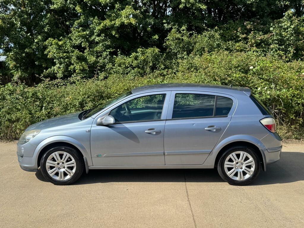 Vauxhall Astra   #7