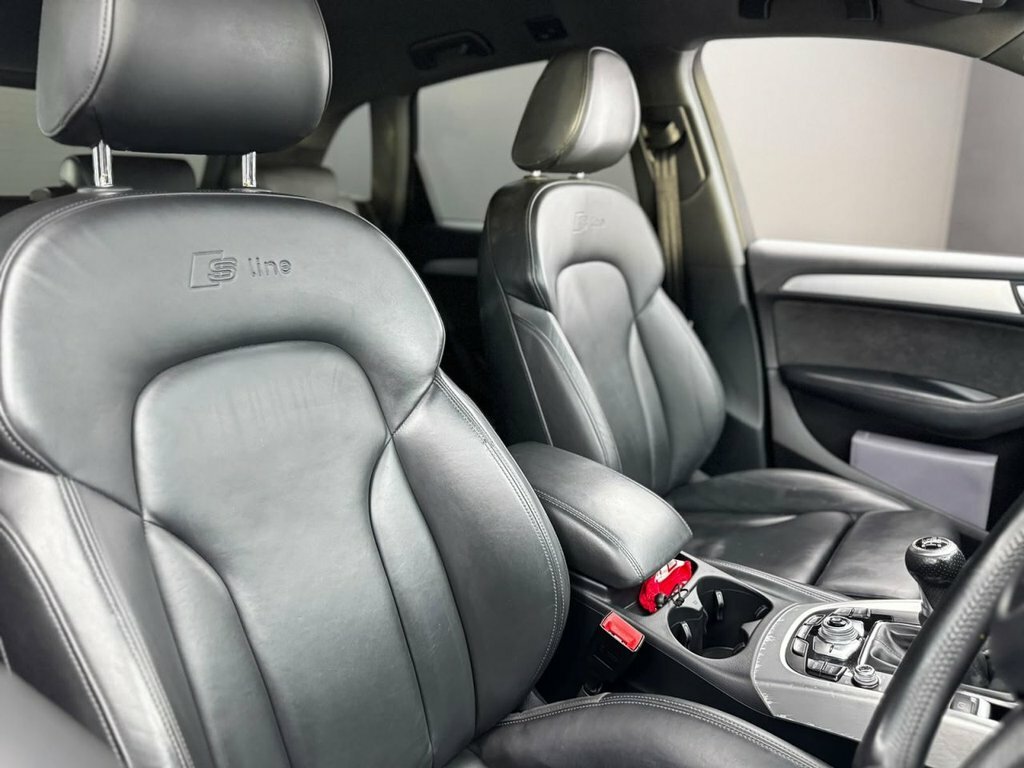 Audi Q5 2L S Line Plus White #5