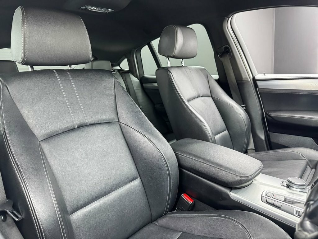 BMW X4 2L M Sport White #5