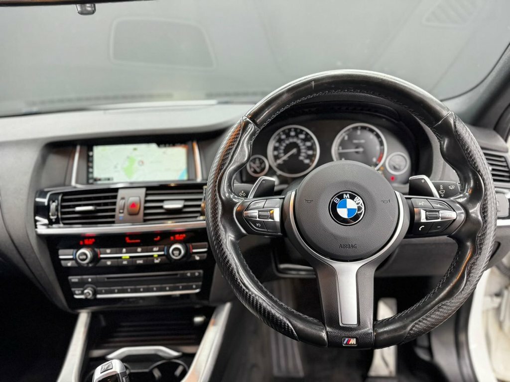 BMW X4 2L M Sport White #6