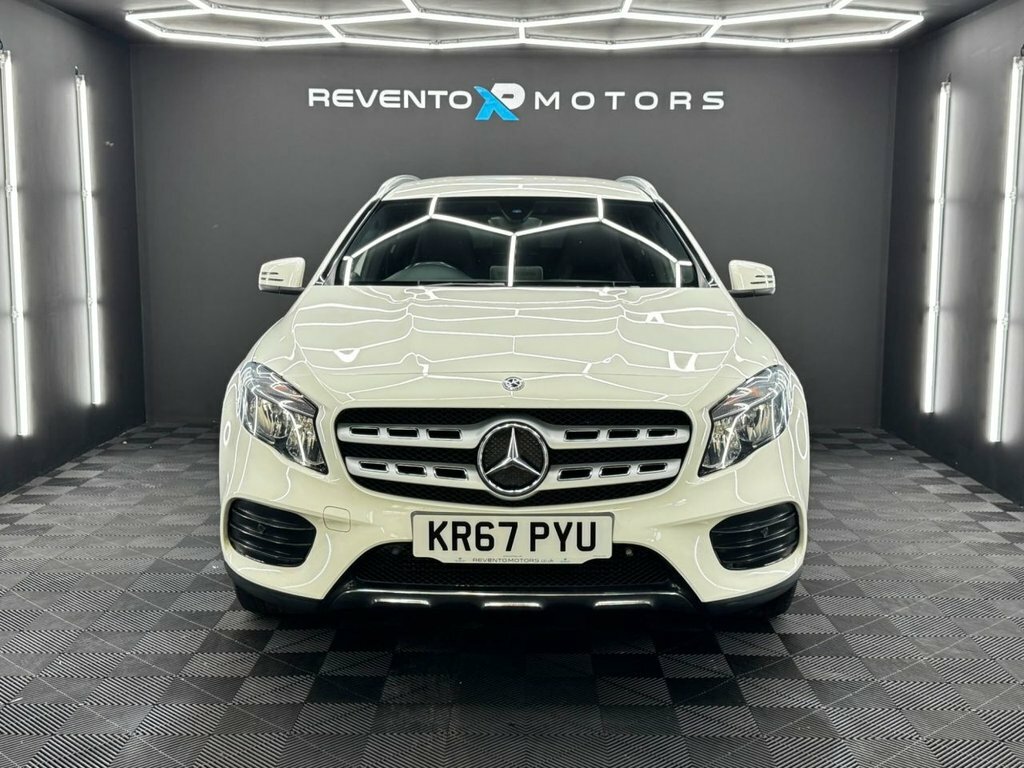 Mercedes-Benz GLA Class 2.1L Amg Line KR67PYU White #3