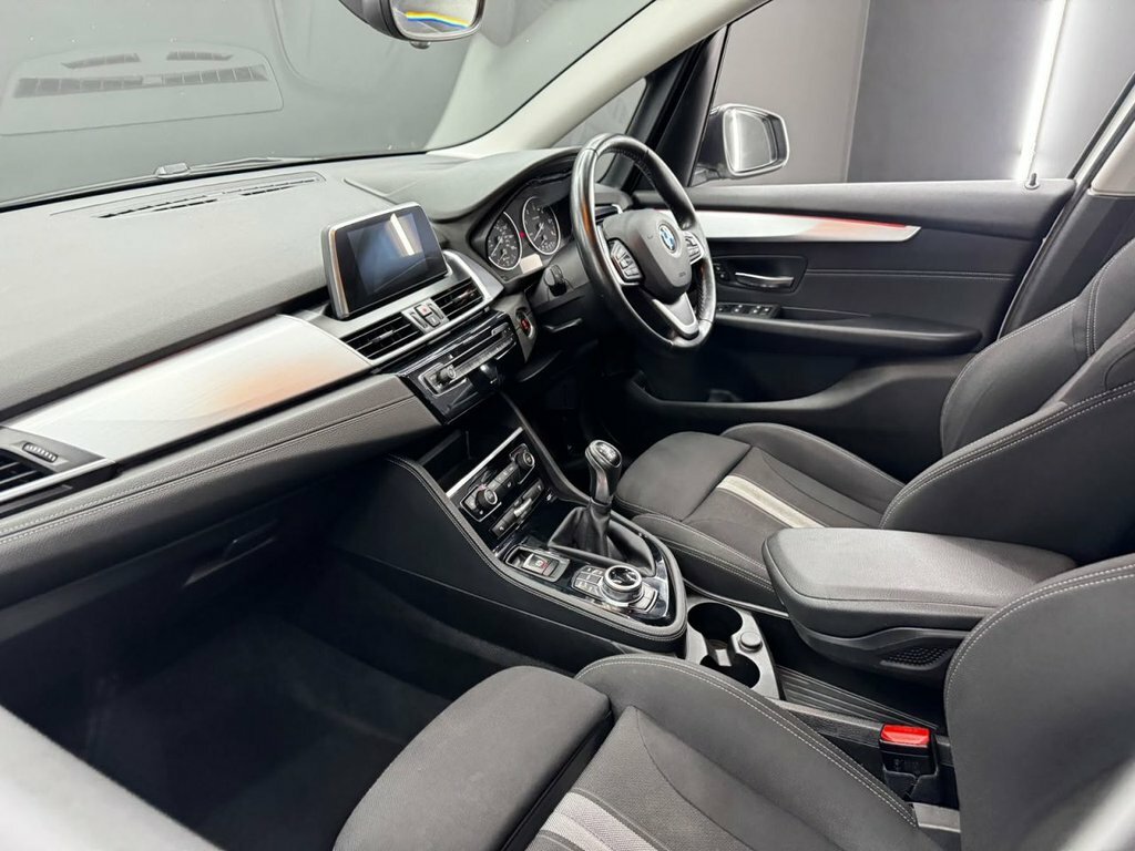 BMW 2 Series Active Tourer Hatchback White #36
