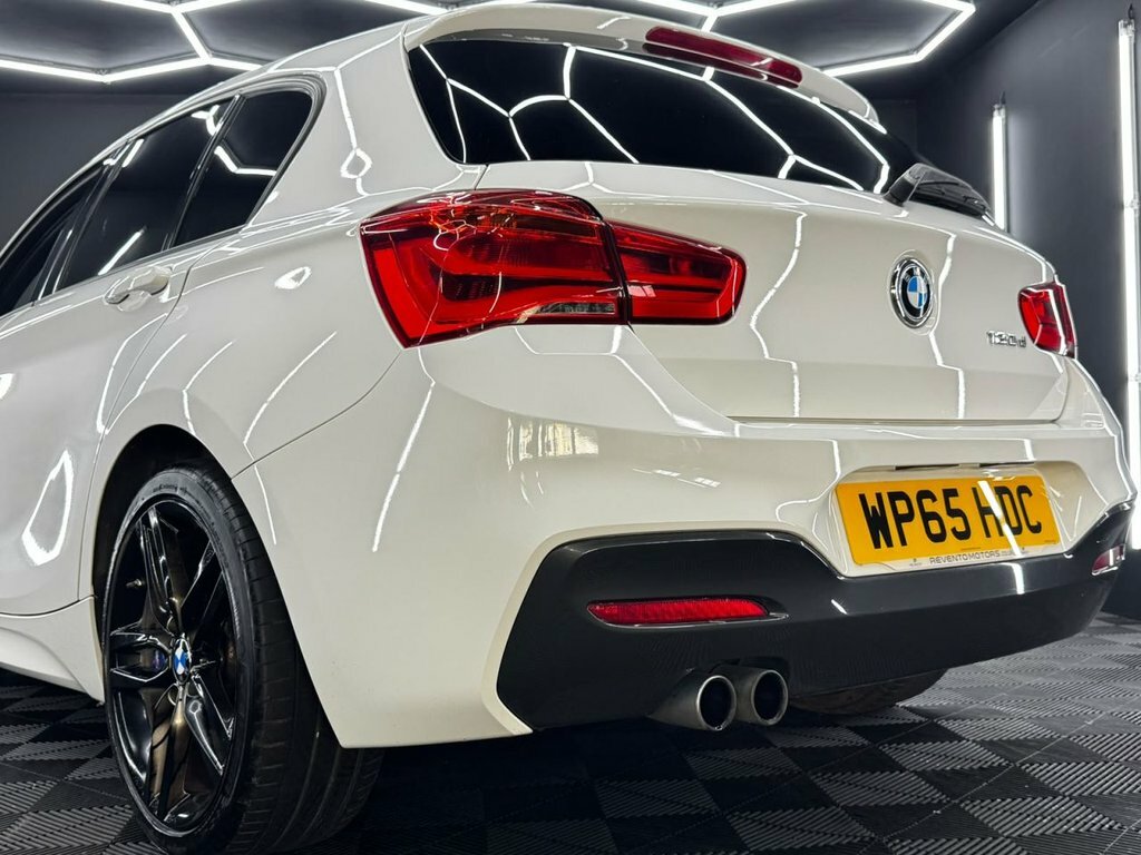 BMW 1 Series M135i Step Black #20