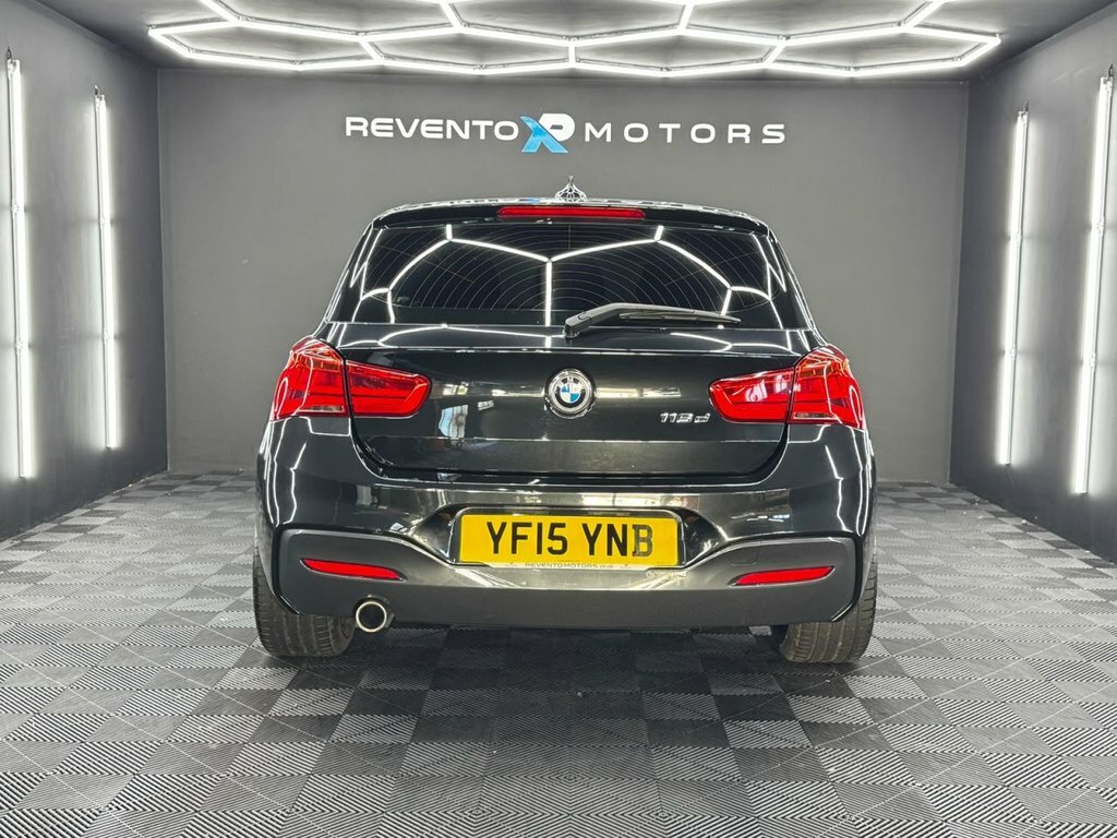 BMW 1 Series 1.5L M Sport Black #4