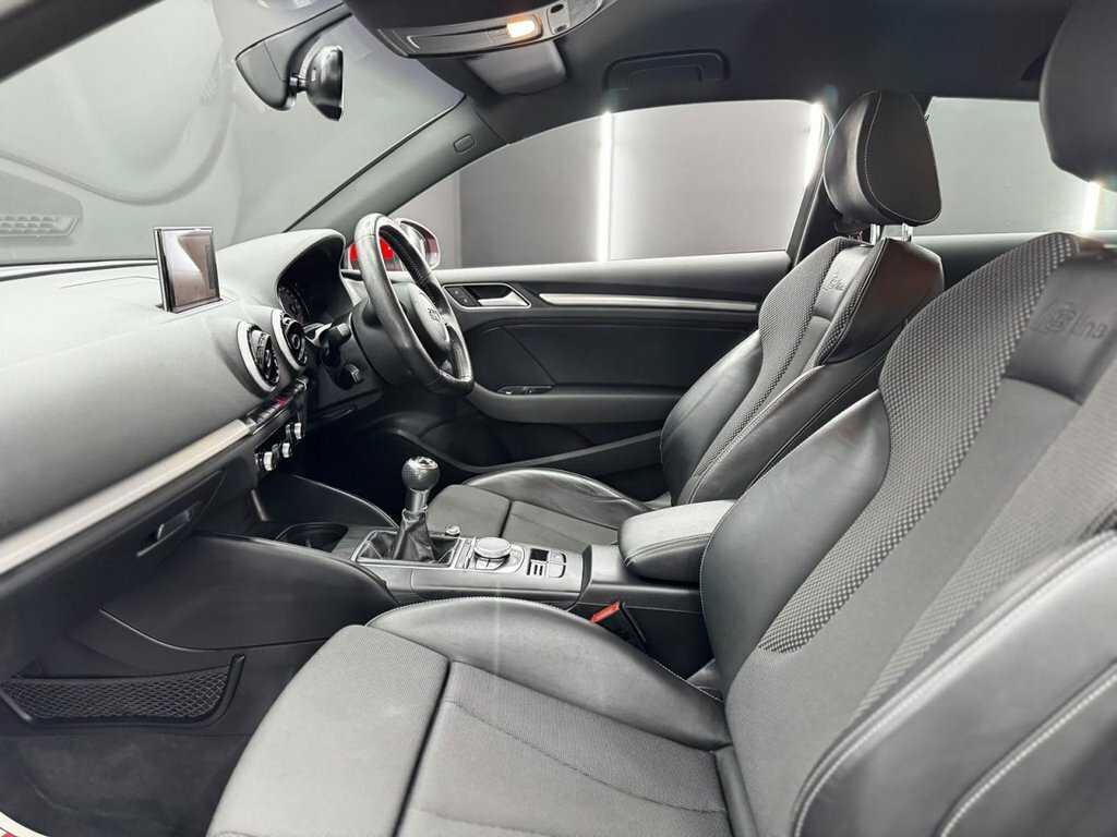 Audi A3 2.0 Tdi S Line Sportback Euro 6 Ss White #27