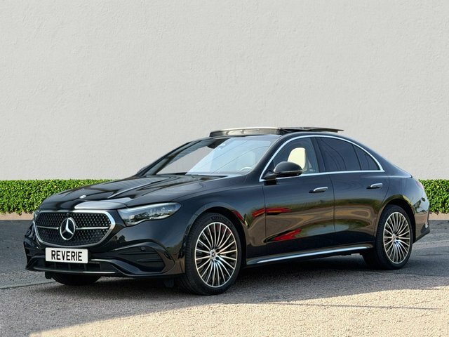 Mercedes-Benz E Class 2.0 E300e 25.4Kwh Amg Line Premium Plus Saloon 4 KN74HEV Black #3