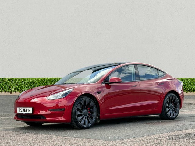Tesla Model 3 Dual Motor Performance Saloon Red #3
