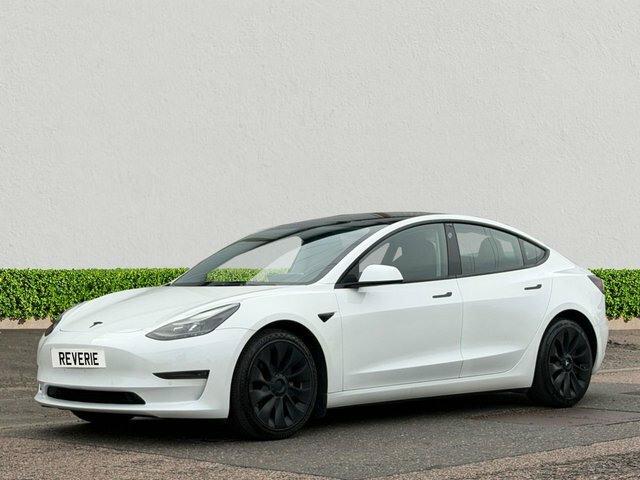 Tesla Model 3 Dual Motor Long Range Saloon 4 White #3