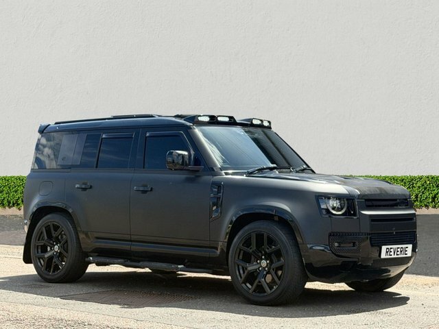 Land Rover Defender 110 2.0 Sd4 Se Suv 4Wd Euro 6 Ss 2 Grey
