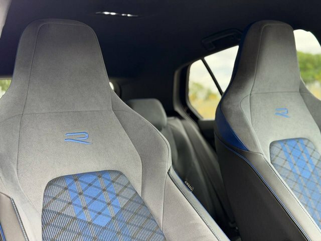 Volkswagen Golf 8 R-line 1.5 Etsi 150Ps 7-Speed Dsg Grey #13