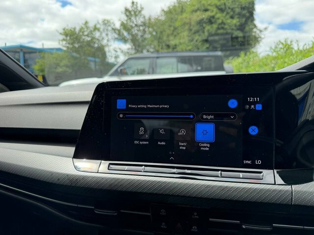 Volkswagen Golf 8 R-line 1.5 Etsi 150Ps 7-Speed Dsg Grey #52