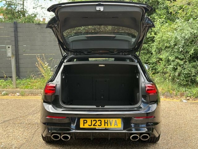 Volkswagen Golf 8 R-line 1.5 Etsi 150Ps 7-Speed Dsg Grey #90