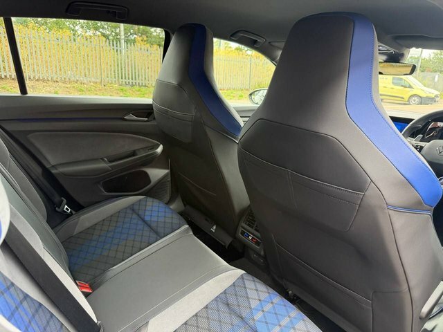 Volkswagen Golf 8 R-line 1.5 Etsi 150Ps 7-Speed Dsg Grey #15
