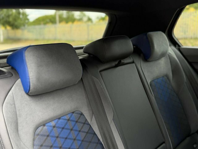 Volkswagen Golf 8 R-line 1.5 Etsi 150Ps 7-Speed Dsg Grey #22