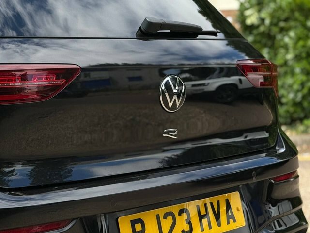 Volkswagen Golf 8 R-line 1.5 Etsi 150Ps 7-Speed Dsg Grey #89