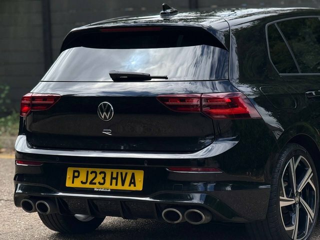 Volkswagen Golf 8 R-line 1.5 Etsi 150Ps 7-Speed Dsg Grey #81