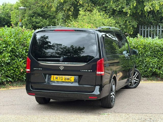 Mercedes-Benz V Class 2.0 V300d Amg Line G-tronic Euro 6 Ss Black #72