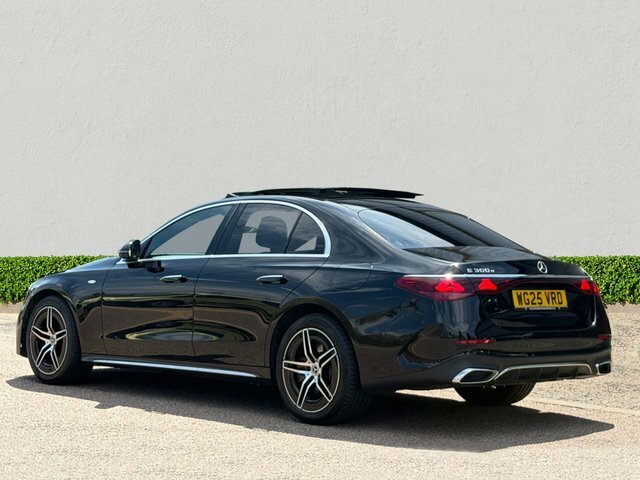 Mercedes-Benz E Class 2.0 E300e 25.4Kwh Amg Line Premium Saloon Pe Black #5