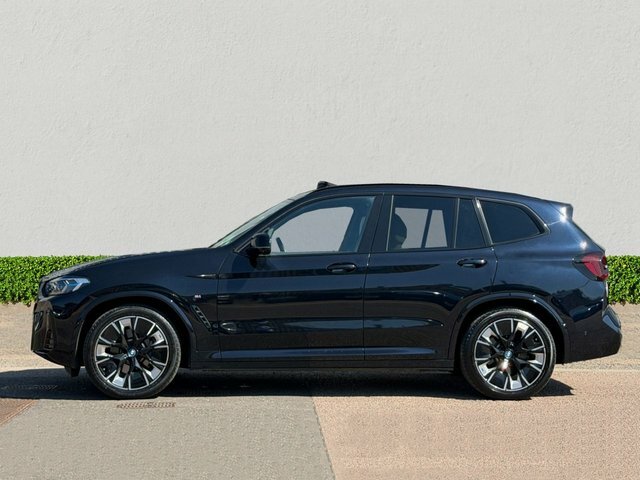 BMW iX3 80Kwh M Sport Pro Suv 286 Ps Black #4