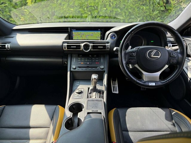 Lexus RC F White #18