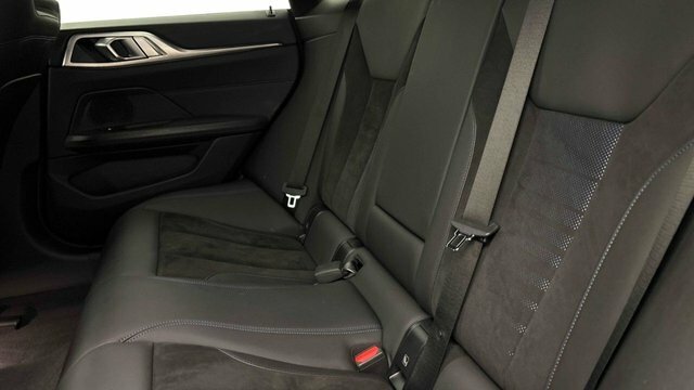 BMW i4 40 83.9Kwh M Sport Gran Coupe Ed Black #6