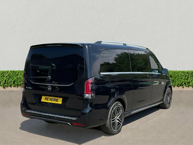 Mercedes-Benz V Class 2.0 V220d Amg Line Mpv G-tronic Euro 6 Black #5