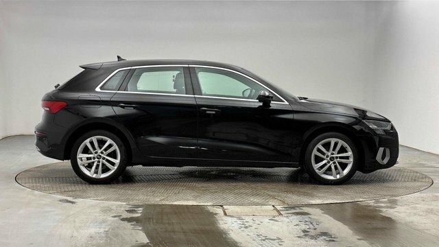 Audi A3 1.4 Tfsie 40 Sport Sportback Plug-in Hy Black #2