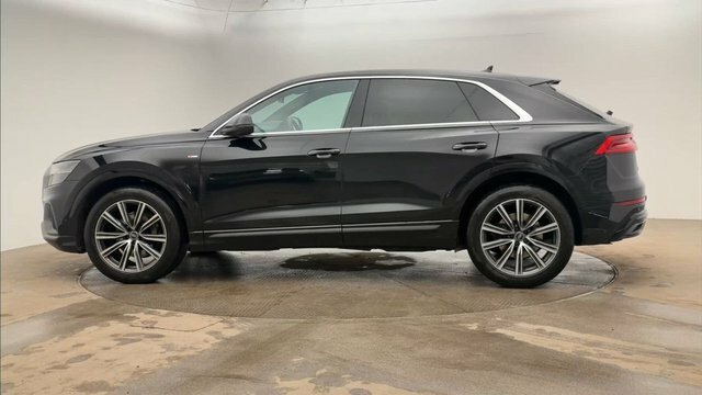 Audi Q8 3.0 Tfsi V6 55 S Line Suv Tiptronic Qua Black #3