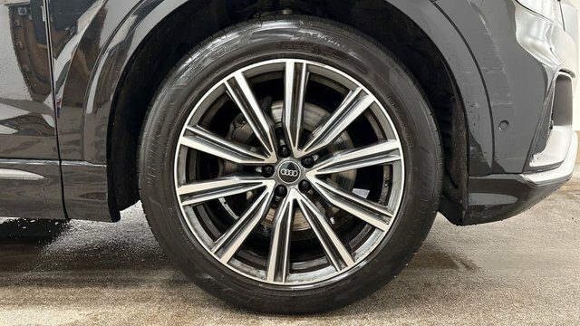 Audi Q8 Q8 E-tron Launch Ed 55 Quattro Black #8