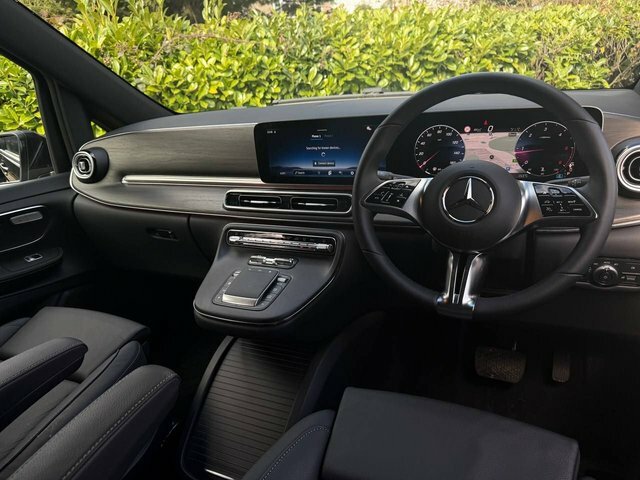 Mercedes-Benz V Class Mpv Black #39