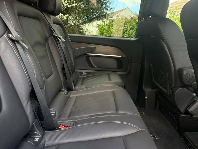 Mercedes-Benz V Class Mpv Black #17