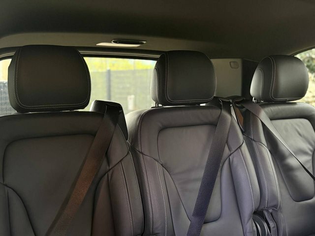 Mercedes-Benz V Class Mpv Black #21