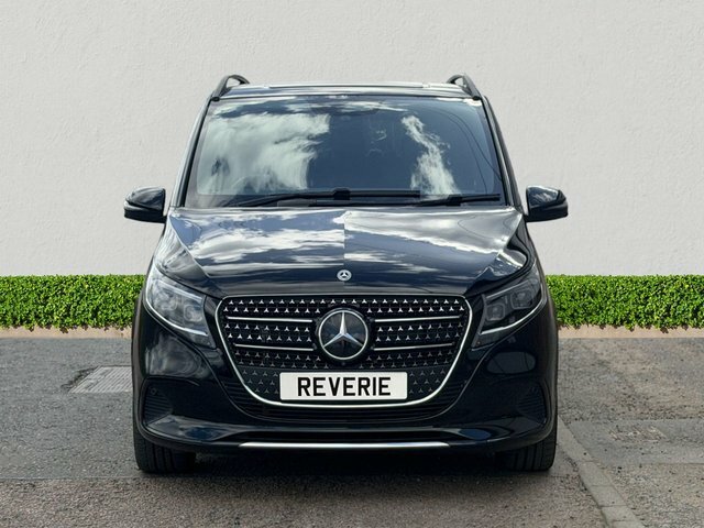 Mercedes-Benz V Class 2.0 V300d Premium Mpv G-tronic Euro 6 Black #2