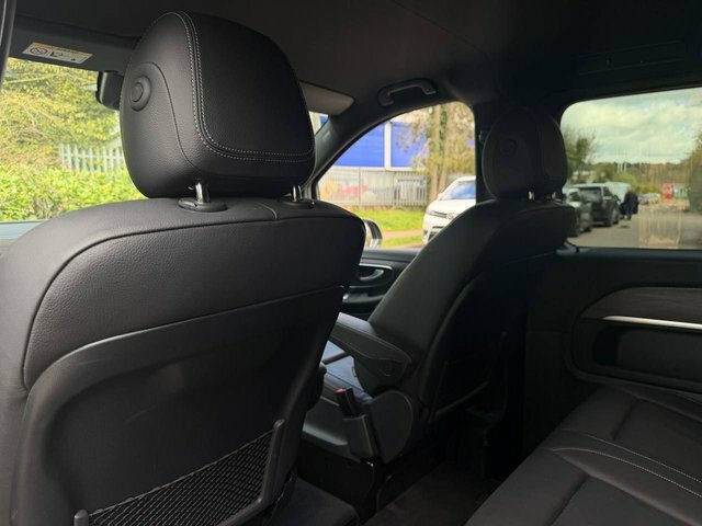 Mercedes-Benz V Class Mpv Black #27