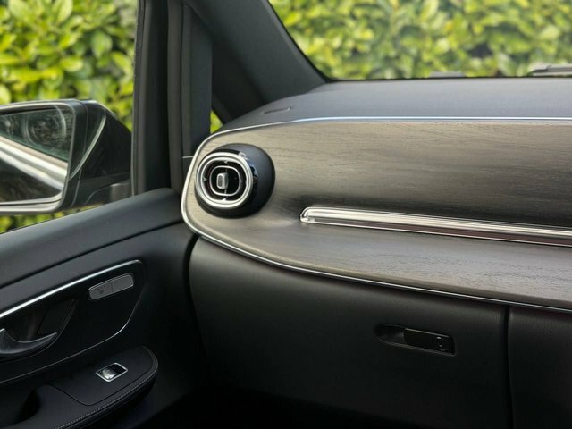 Mercedes-Benz V Class Mpv Black #31