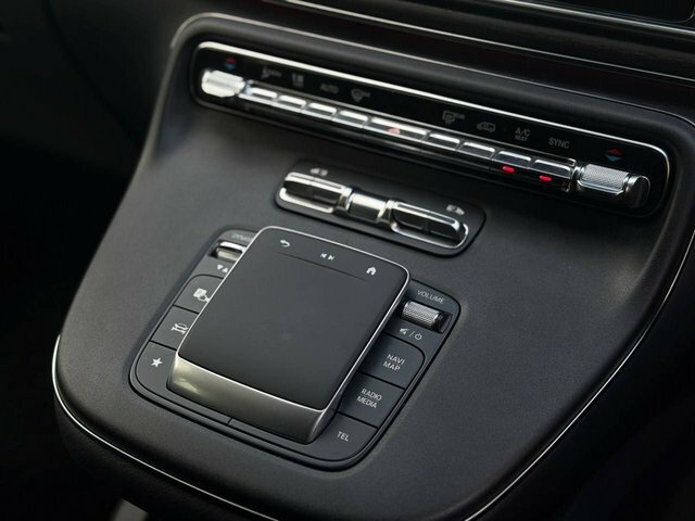 Mercedes-Benz V Class Mpv Black #51