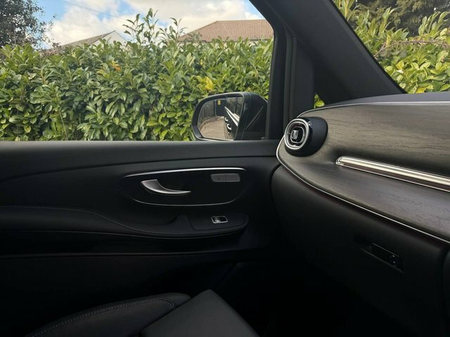 Mercedes-Benz V Class Mpv Black #53