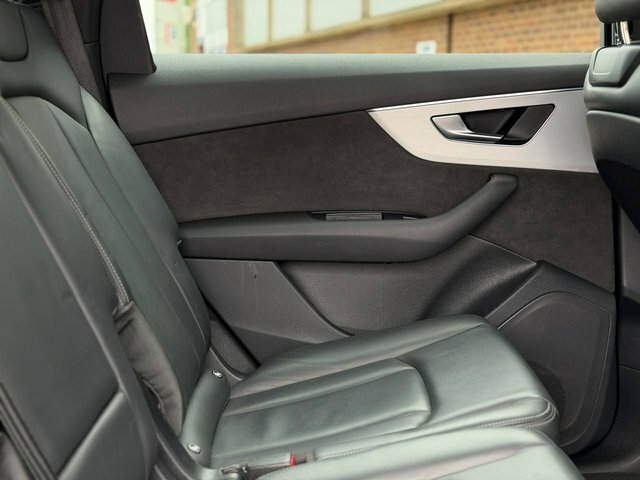 Audi Q7 Tdi Quattro S Line Black #18