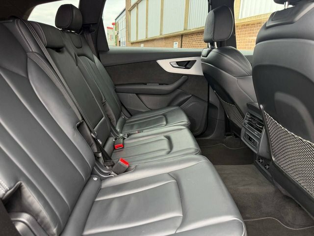 Audi Q7 Tdi Quattro S Line Black #17