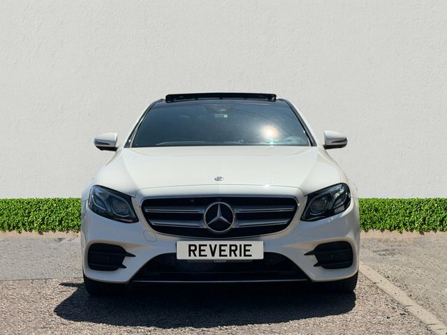 Mercedes-Benz E Class 2.0 E350e 6.4Kwh Amg Line Premium Plus Saloon White #2