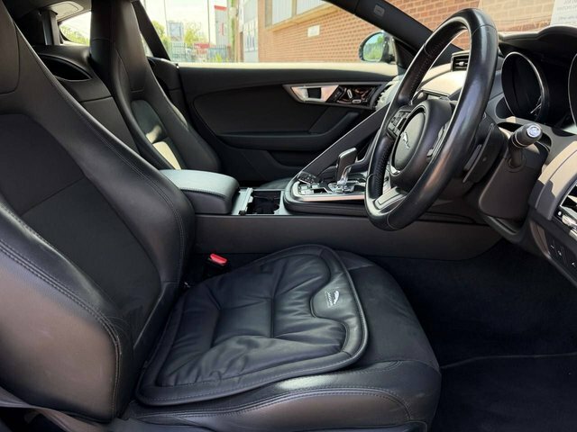 Jaguar F-Type 3.0 Supercharged V6 S 2016 White #11