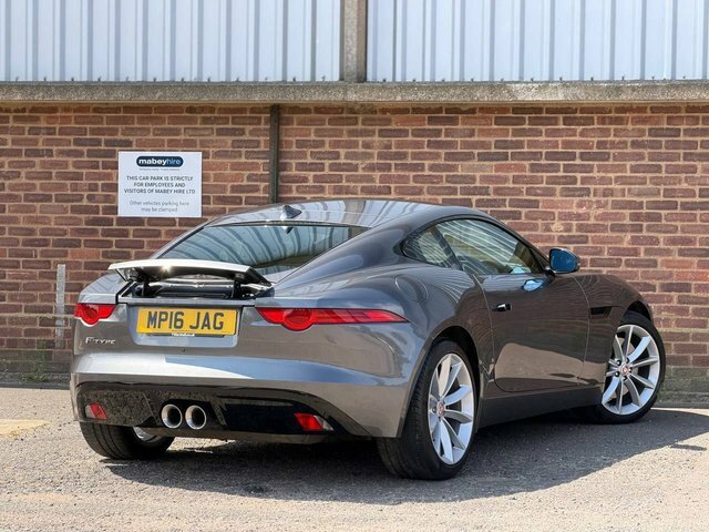 Jaguar F-Type 3.0 Supercharged V6 S 2016 White #49