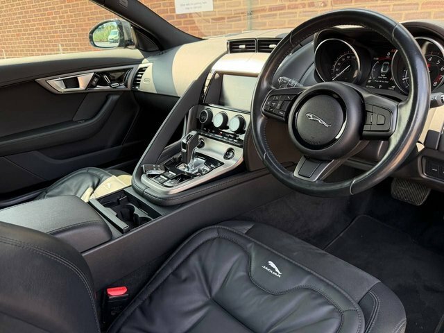 Jaguar F-Type 3.0 Supercharged V6 S 2016 White #16