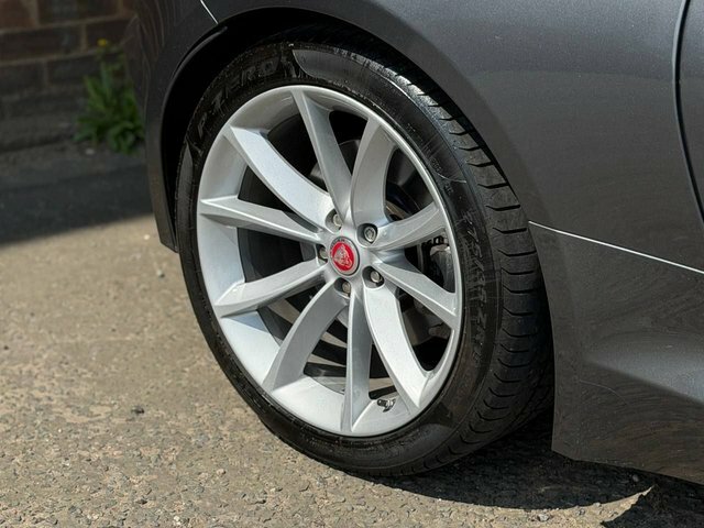 Jaguar F-Type 3.0 Supercharged V6 S 2016 White #46
